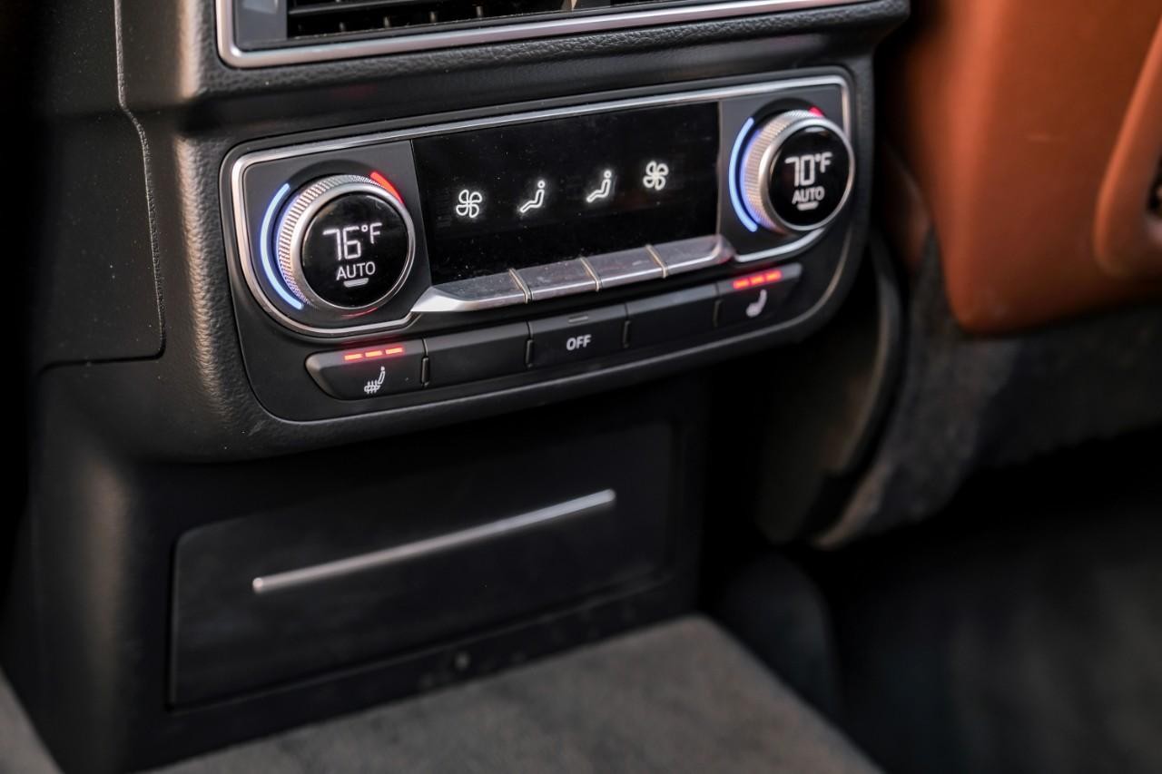 Audi Q7 Vehicle Main Gallery Image 50