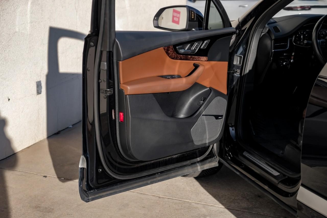 Audi Q7 Vehicle Main Gallery Image 58
