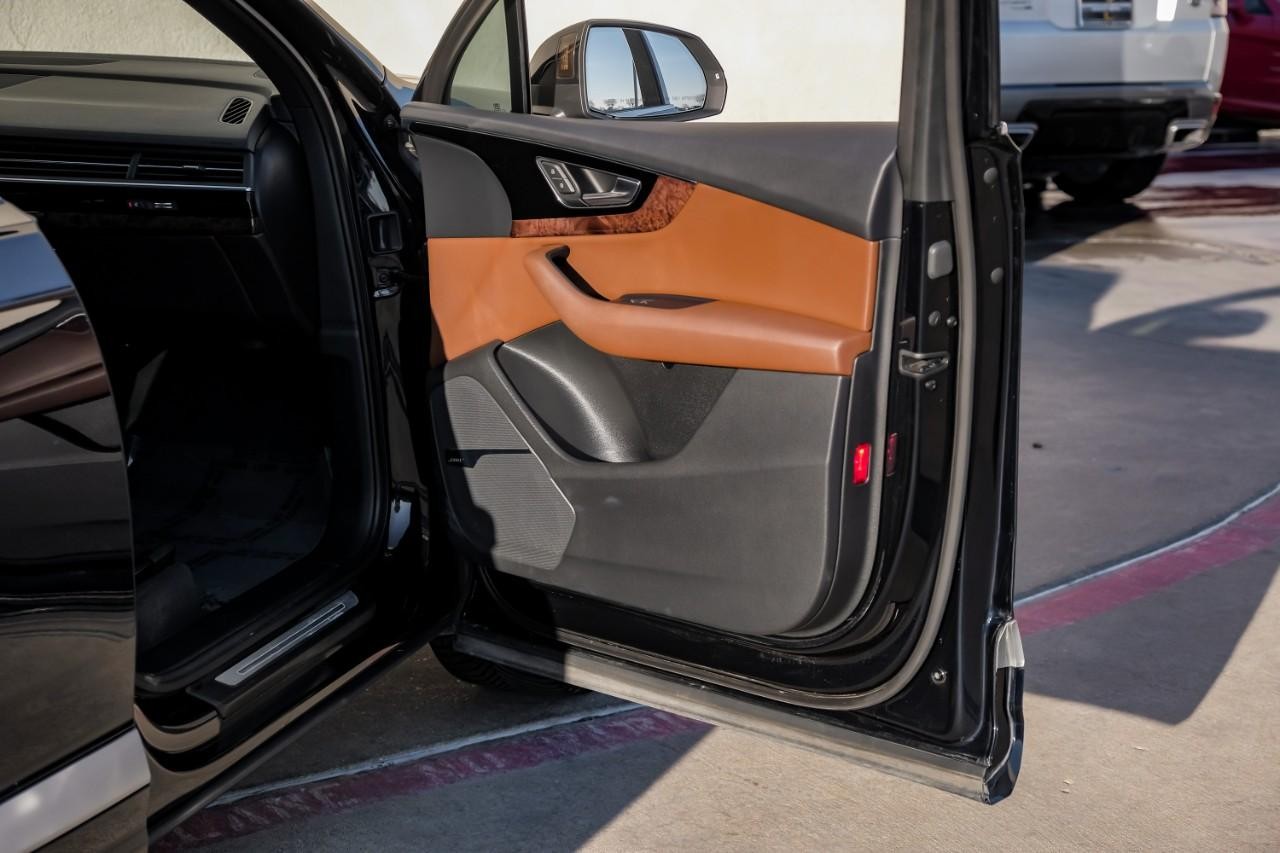 Audi Q7 Vehicle Main Gallery Image 63