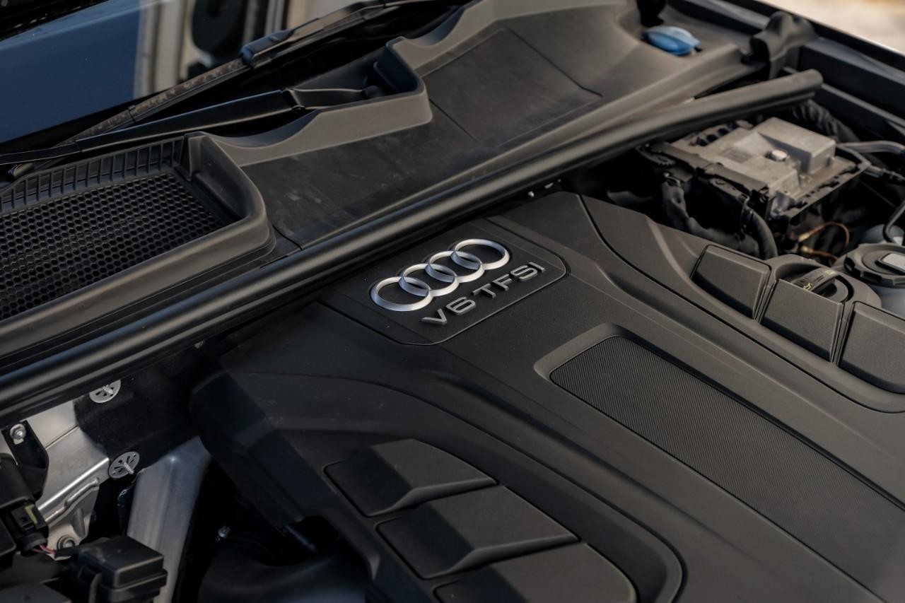 Audi Q7 Vehicle Main Gallery Image 76