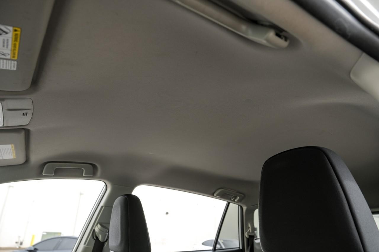 Toyota RAV4 Vehicle Main Gallery Image 24