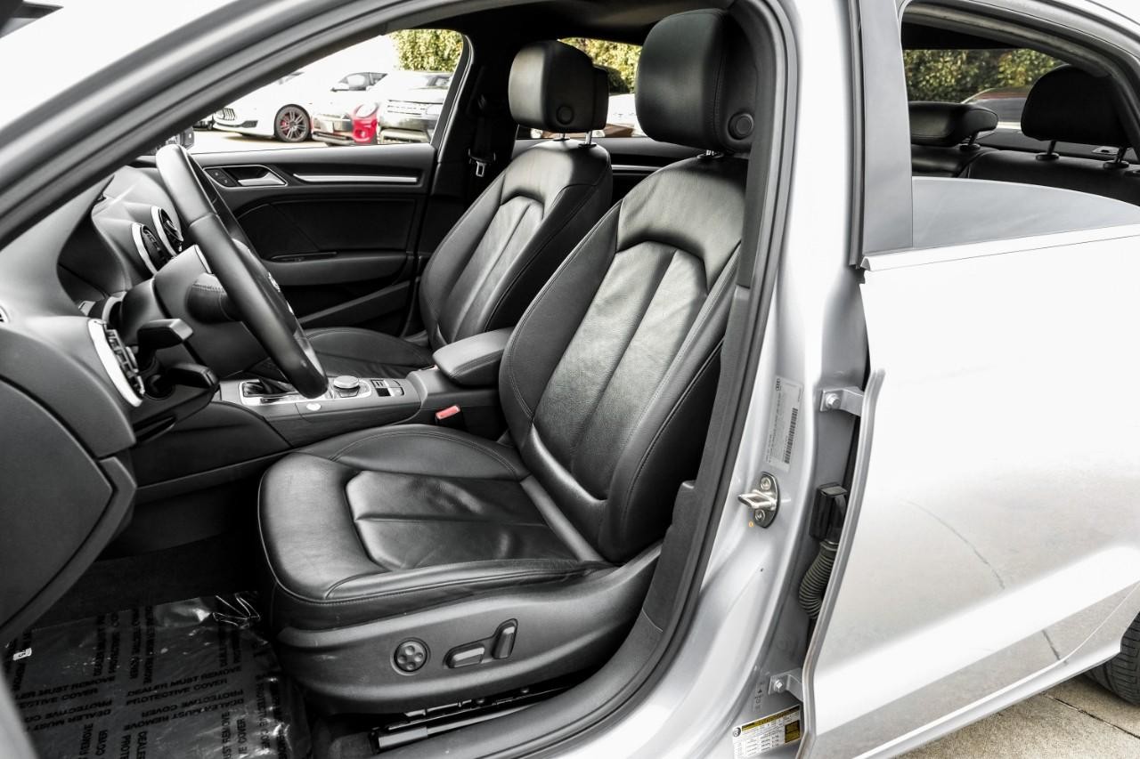 Audi A3 Vehicle Main Gallery Image 04