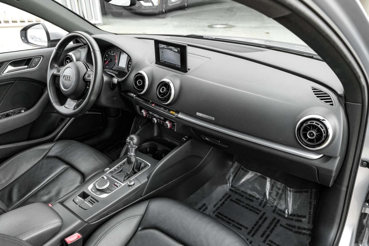 Audi A3 Vehicle Main Gallery Image 13