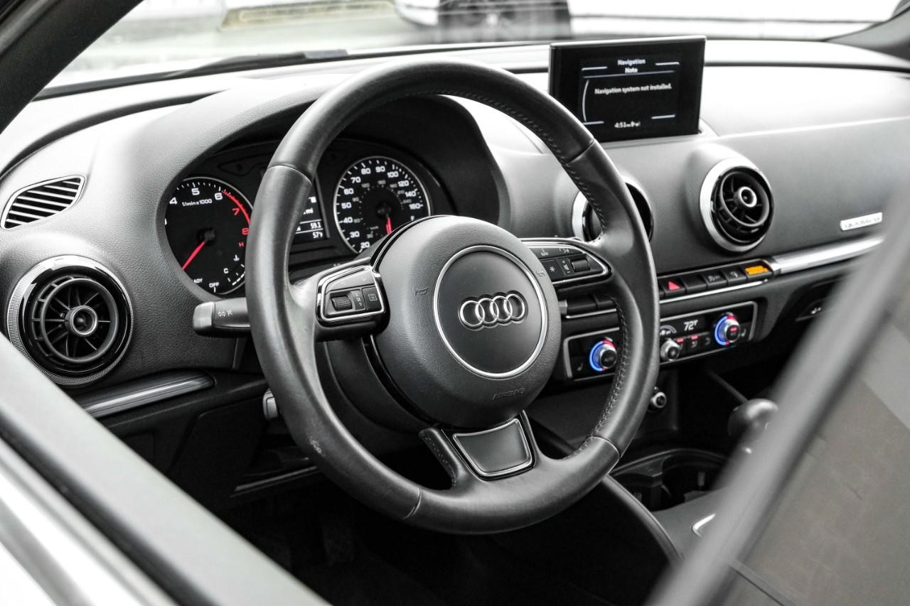 Audi A3 Vehicle Main Gallery Image 16