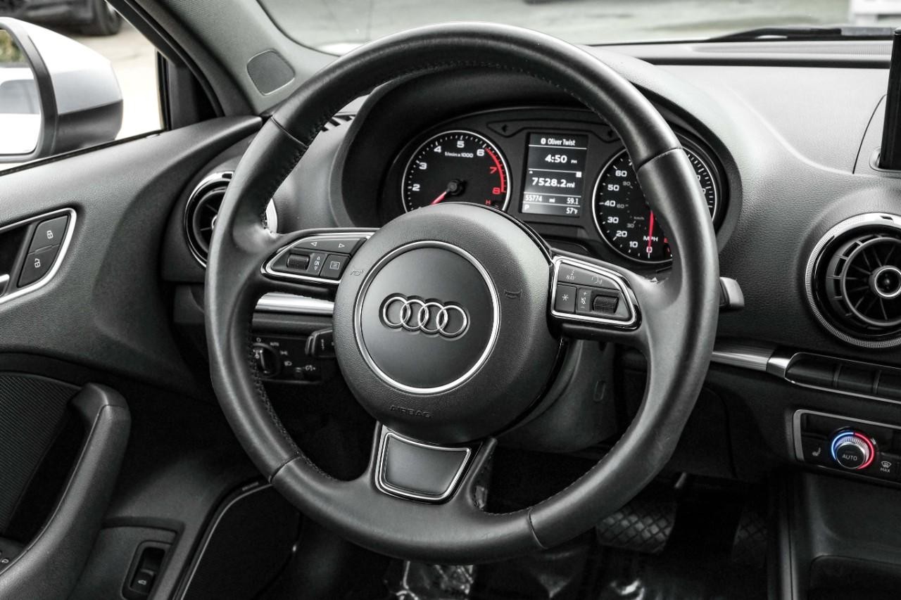 Audi A3 Vehicle Main Gallery Image 17
