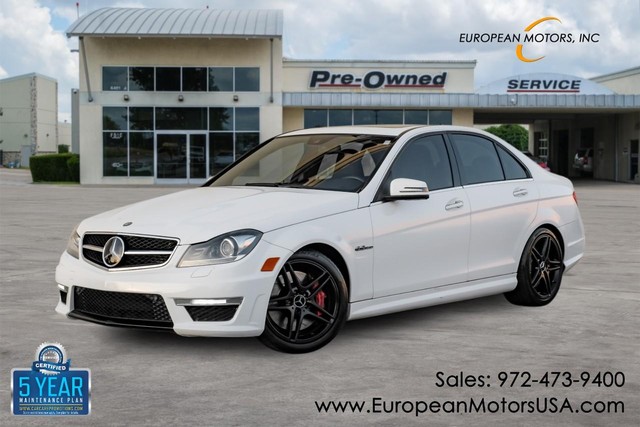 more details - mercedes-benz c 63 amg