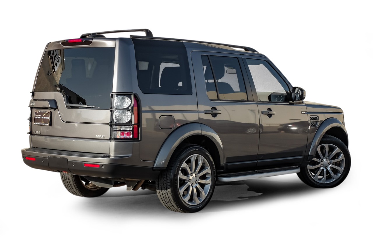 Land Rover LR4 Vehicle Main Gallery Image 09
