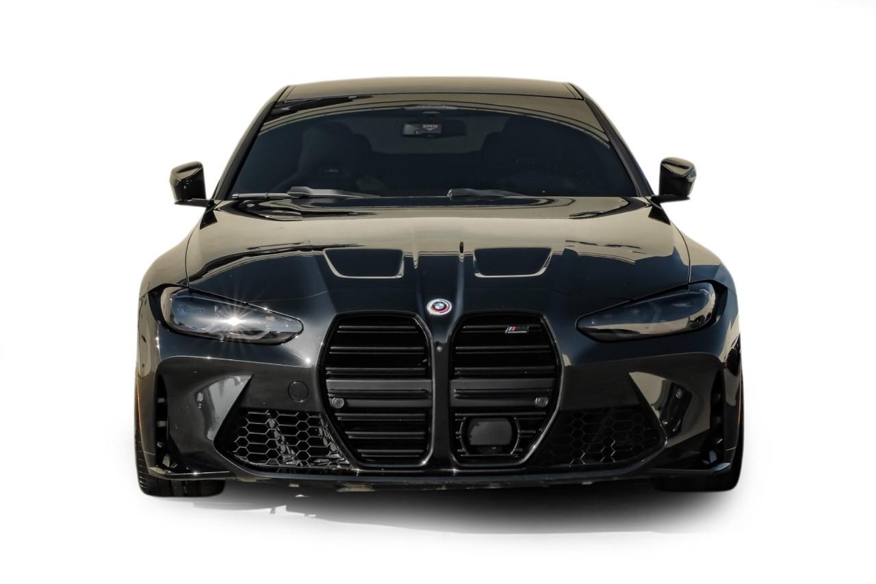 BMW M4 Vehicle Main Gallery Image 05