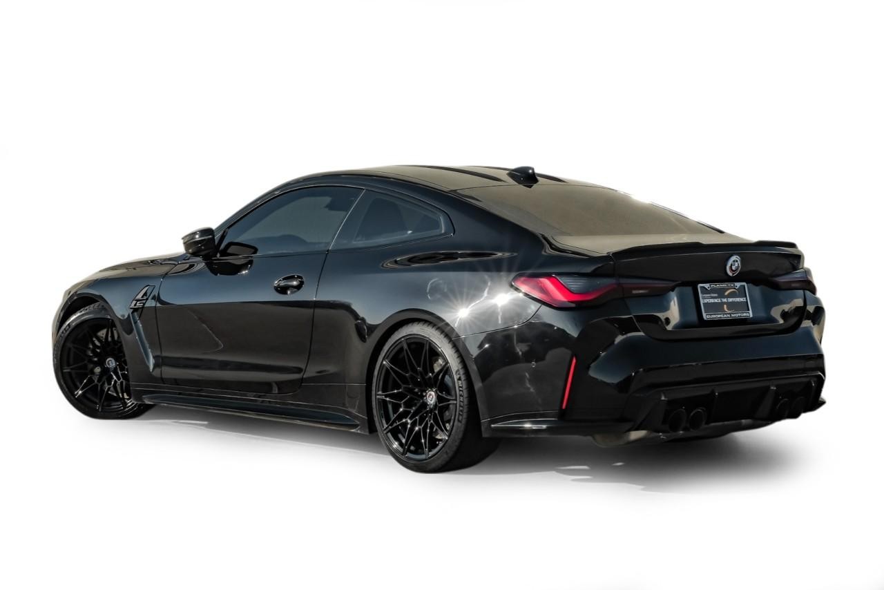 BMW M4 Vehicle Main Gallery Image 10