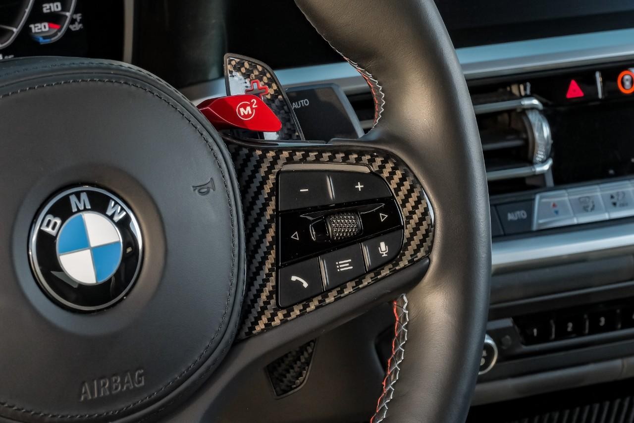 BMW M4 Vehicle Main Gallery Image 17