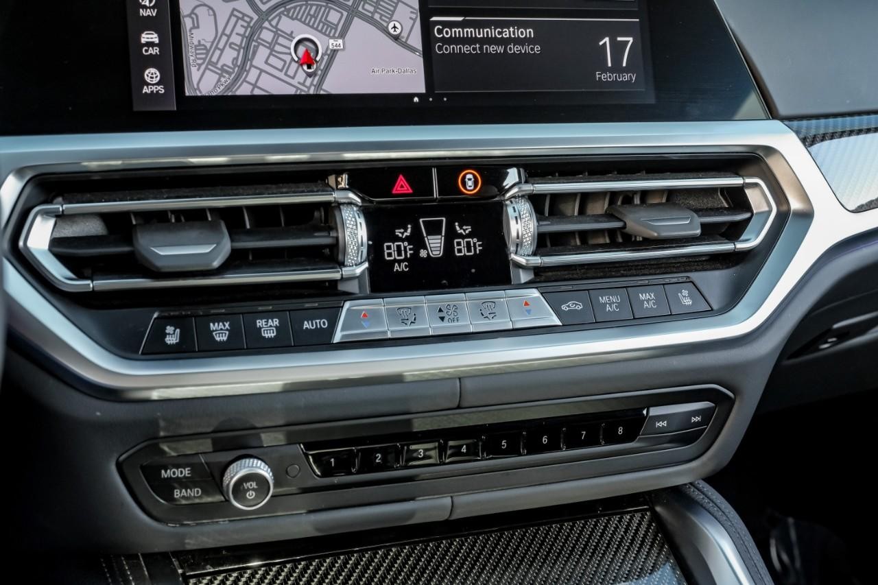 BMW M4 Vehicle Main Gallery Image 26