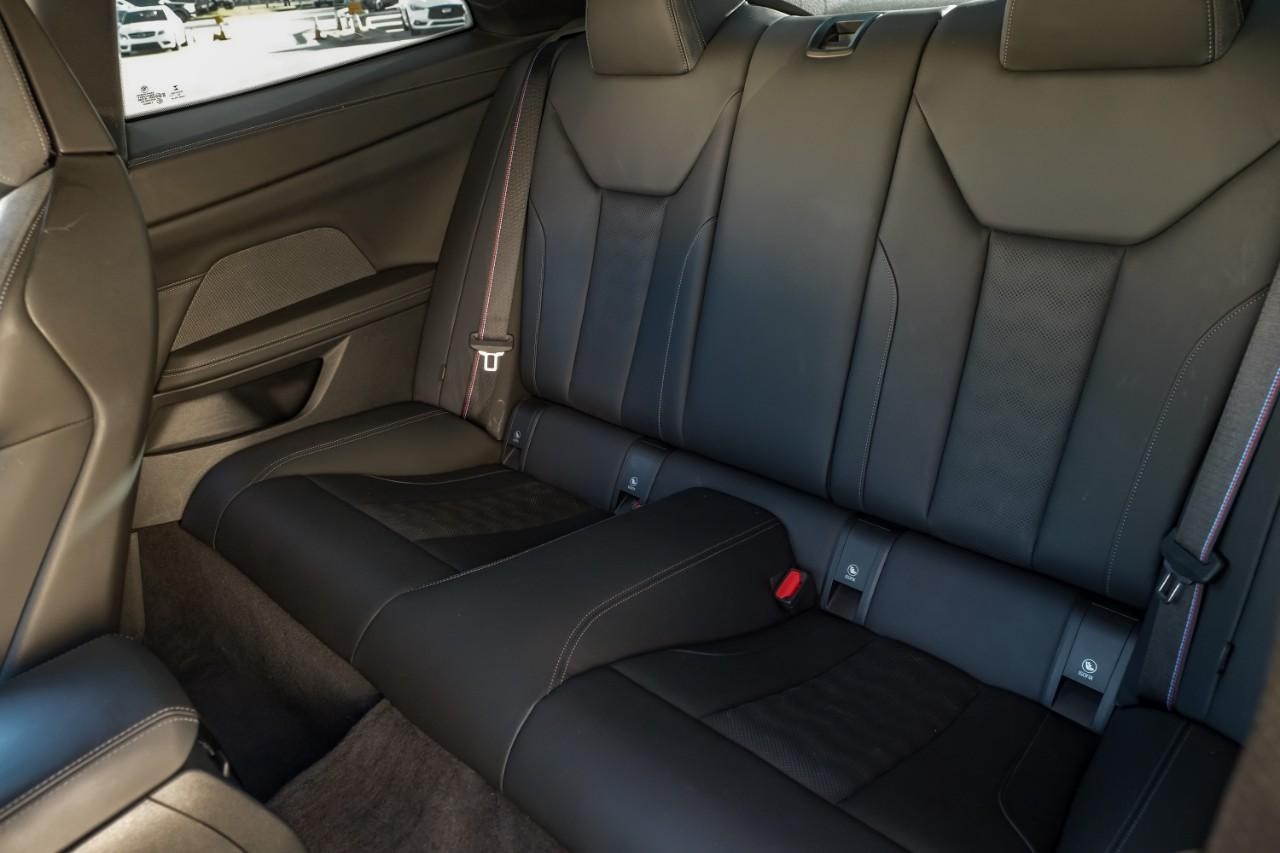 BMW M4 Vehicle Main Gallery Image 39