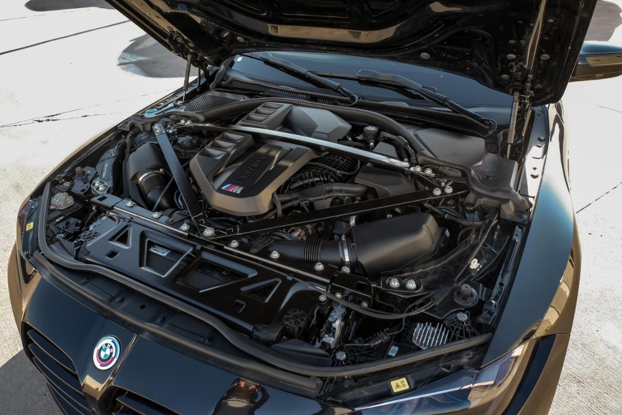 BMW M4 Vehicle Main Gallery Image 48