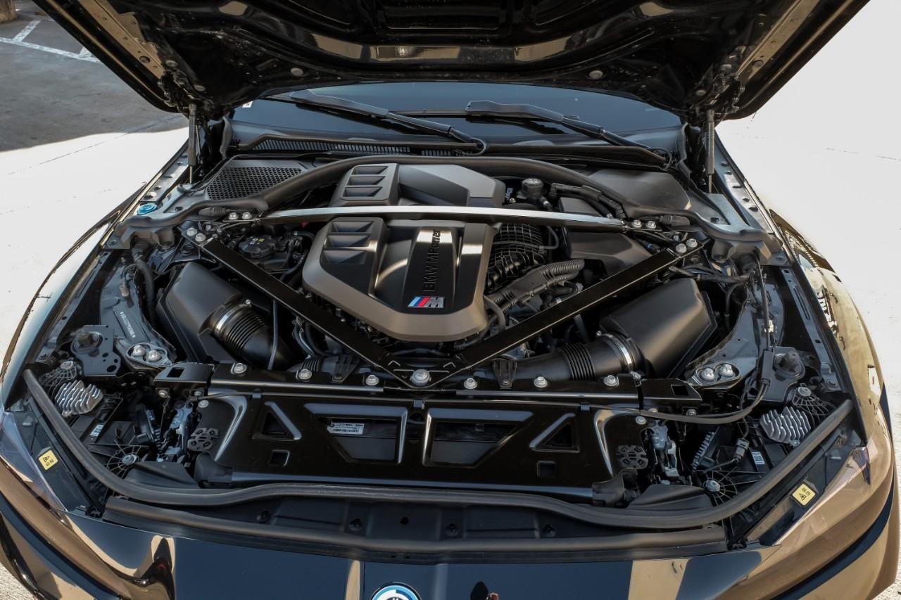 BMW M4 Vehicle Main Gallery Image 49
