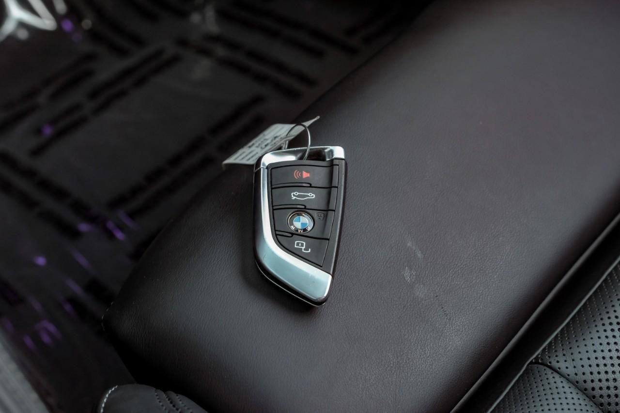 BMW M4 Vehicle Main Gallery Image 61