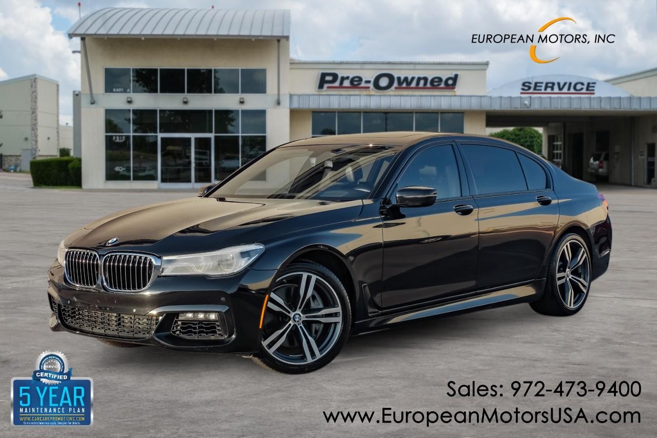 BMW 750i xDrive Vehicle Main Gallery Image 01