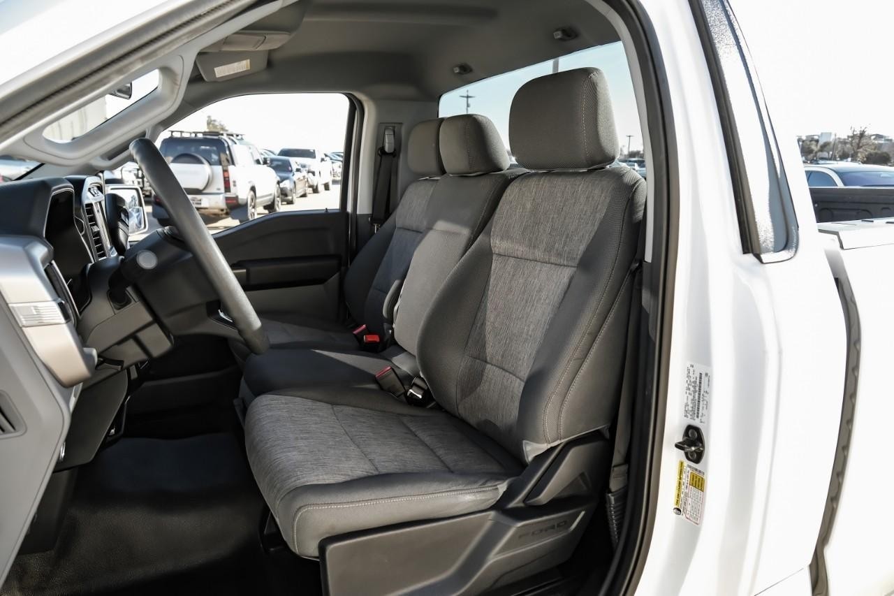 Ford F-150 Vehicle Main Gallery Image 04
