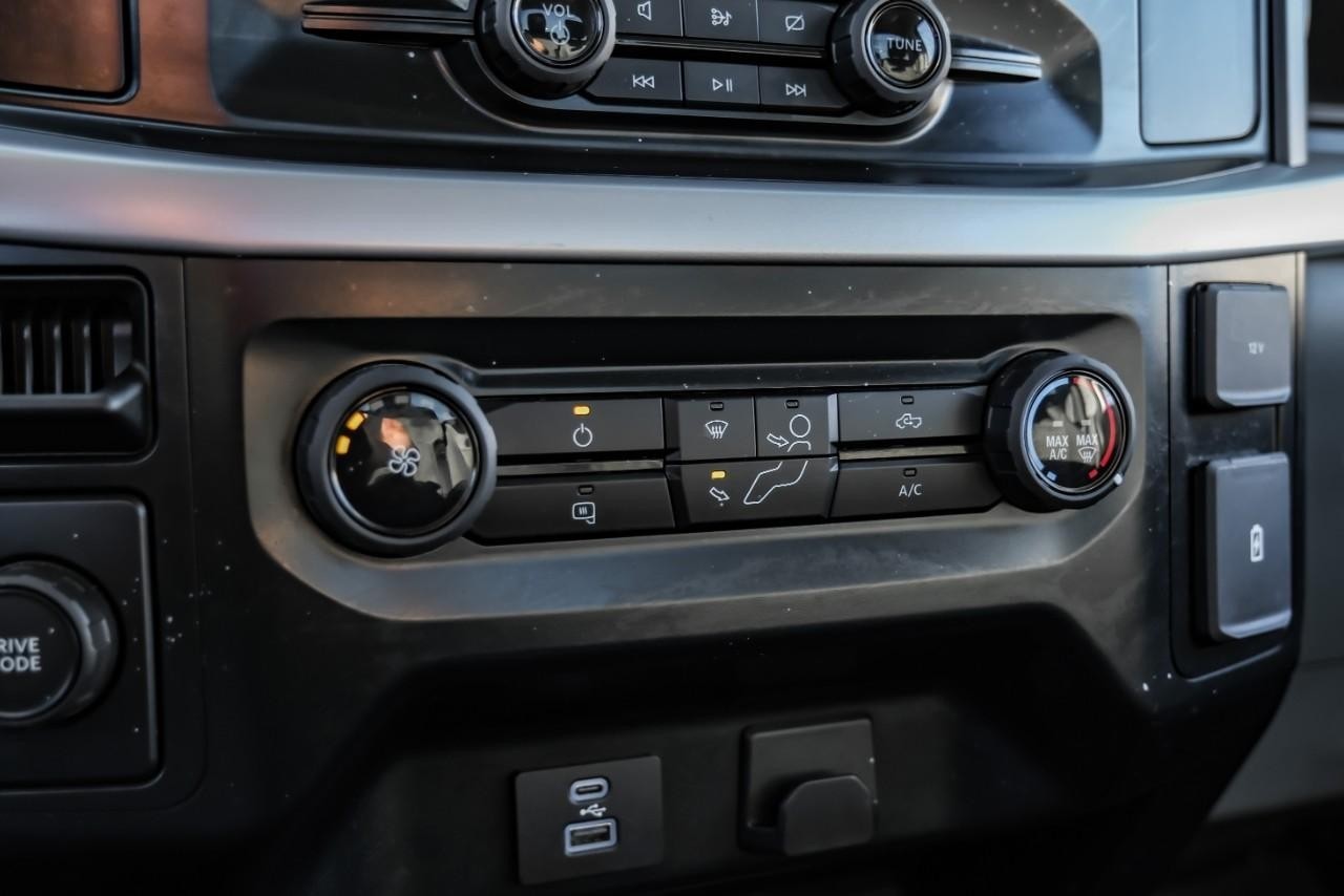 Ford F-150 Vehicle Main Gallery Image 21