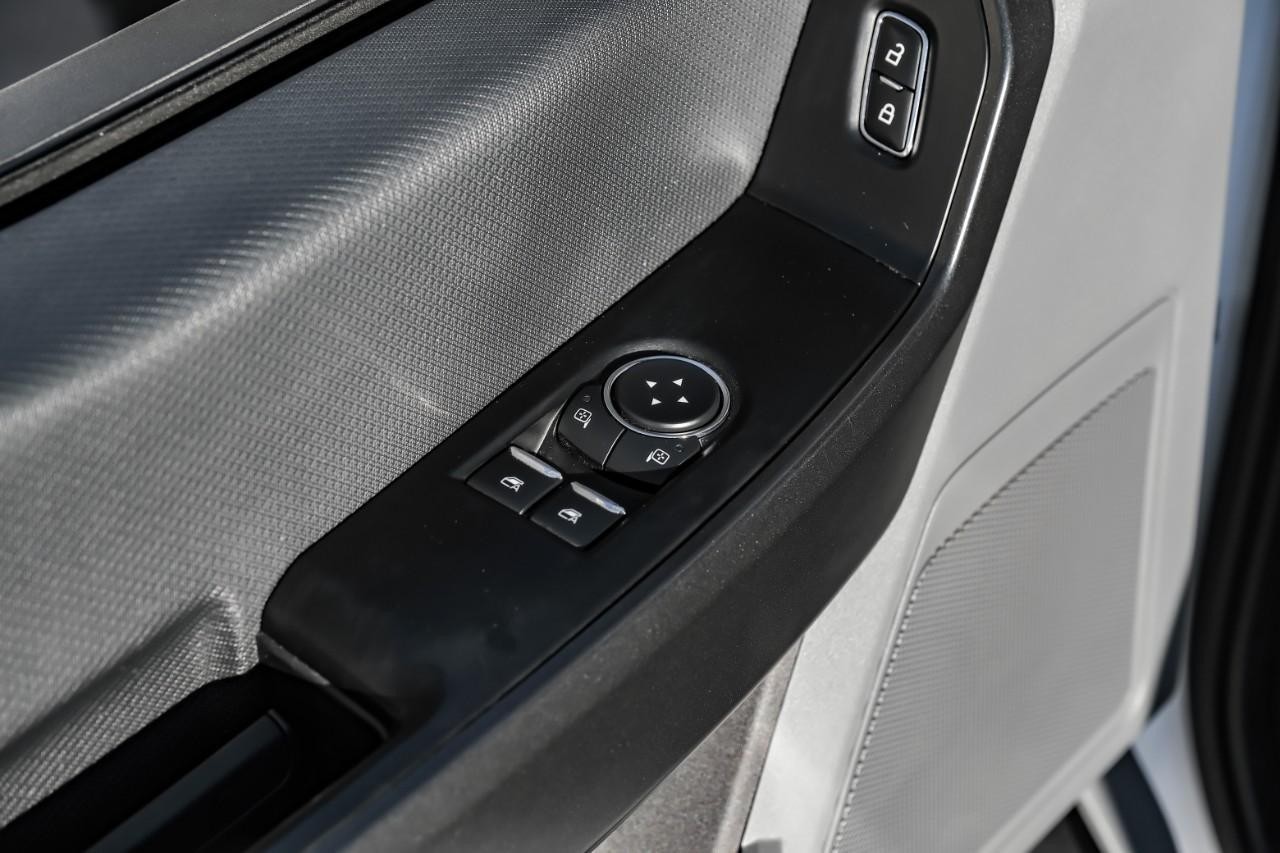 Ford F-150 Vehicle Main Gallery Image 31
