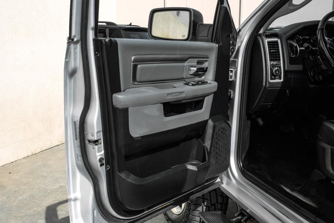 Ram 1500 Vehicle Main Gallery Image 34