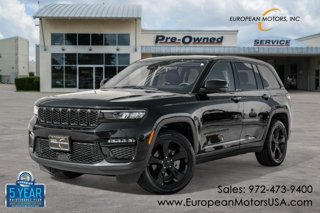 more details - jeep grand cherokee