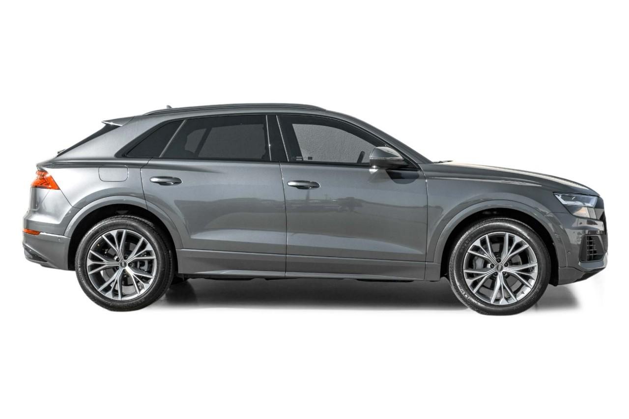 Audi Q8 Vehicle Main Gallery Image 08