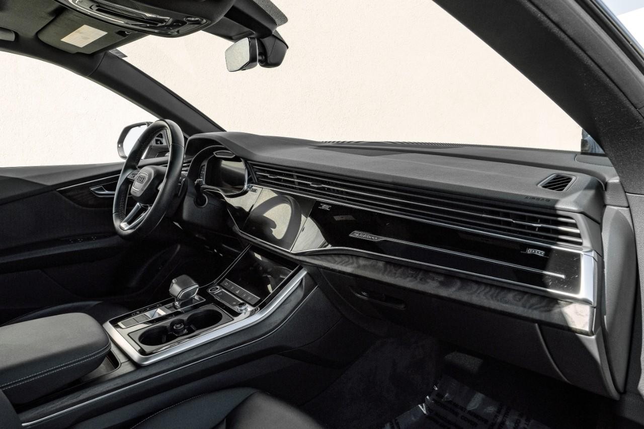 Audi Q8 Vehicle Main Gallery Image 13