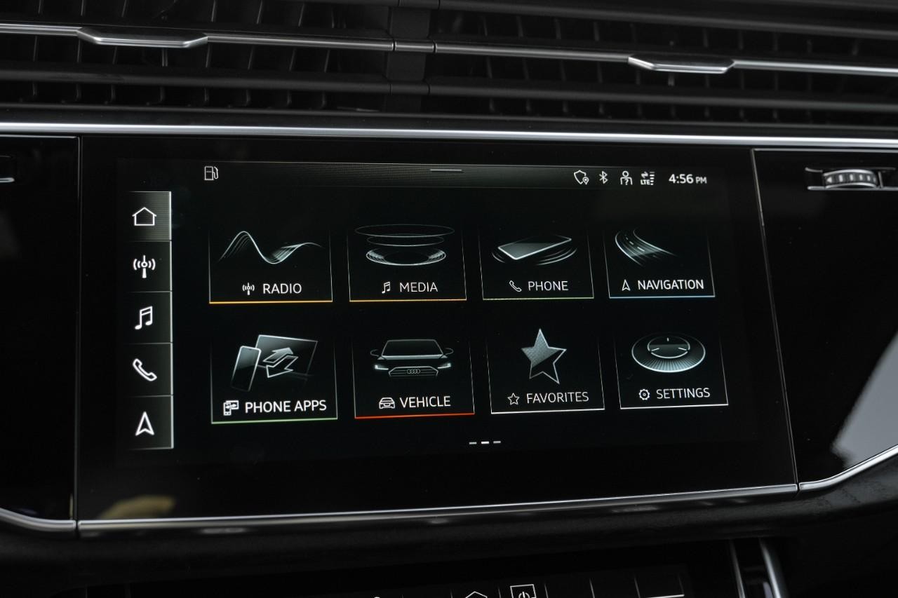 Audi Q8 Vehicle Main Gallery Image 26
