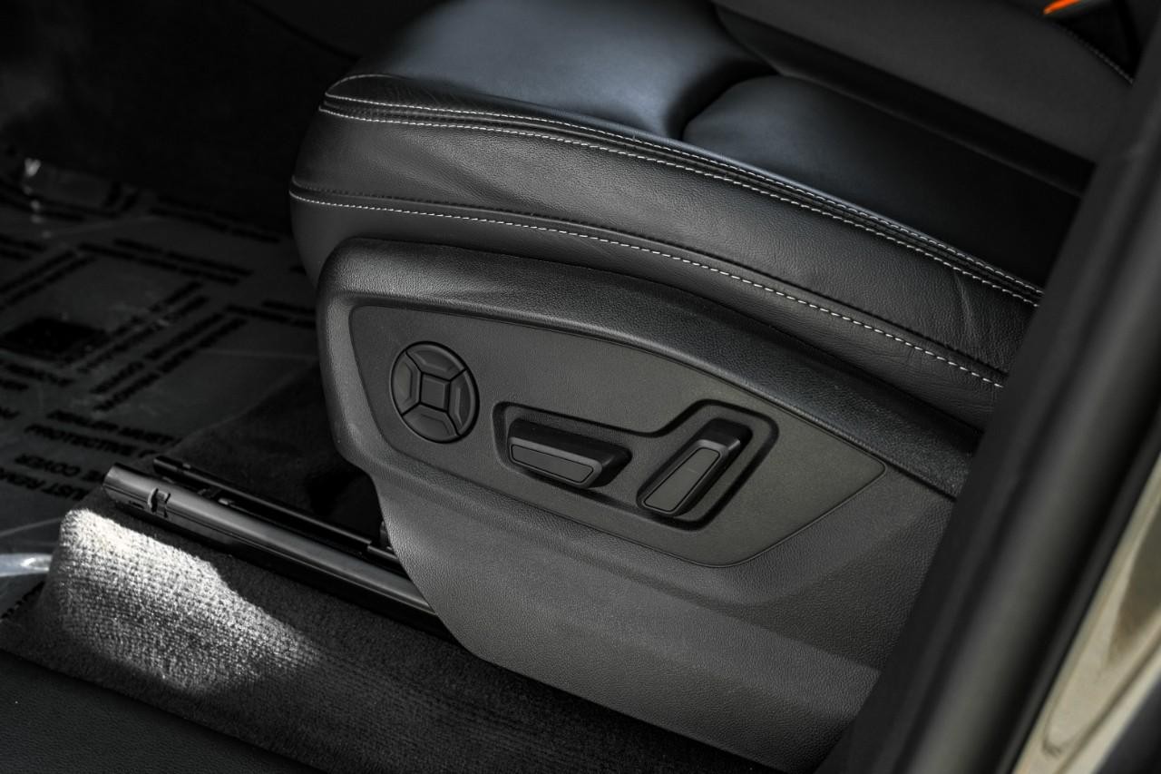 Audi Q8 Vehicle Main Gallery Image 29