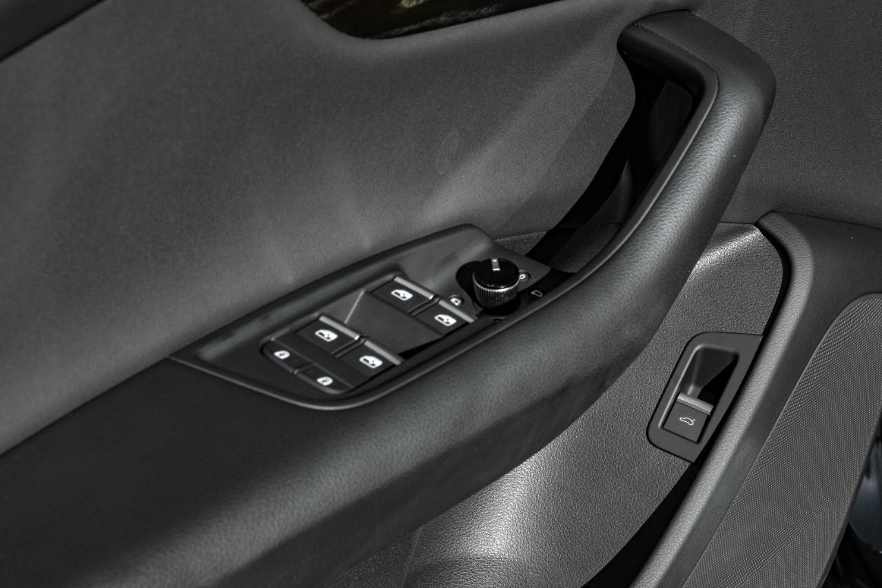 Audi Q8 Vehicle Main Gallery Image 39