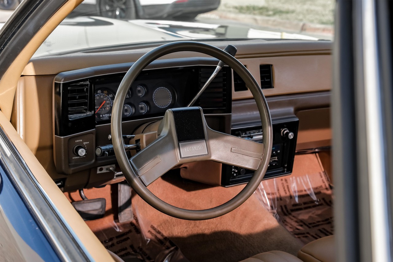 Chevrolet El Camino Vehicle Main Gallery Image 16