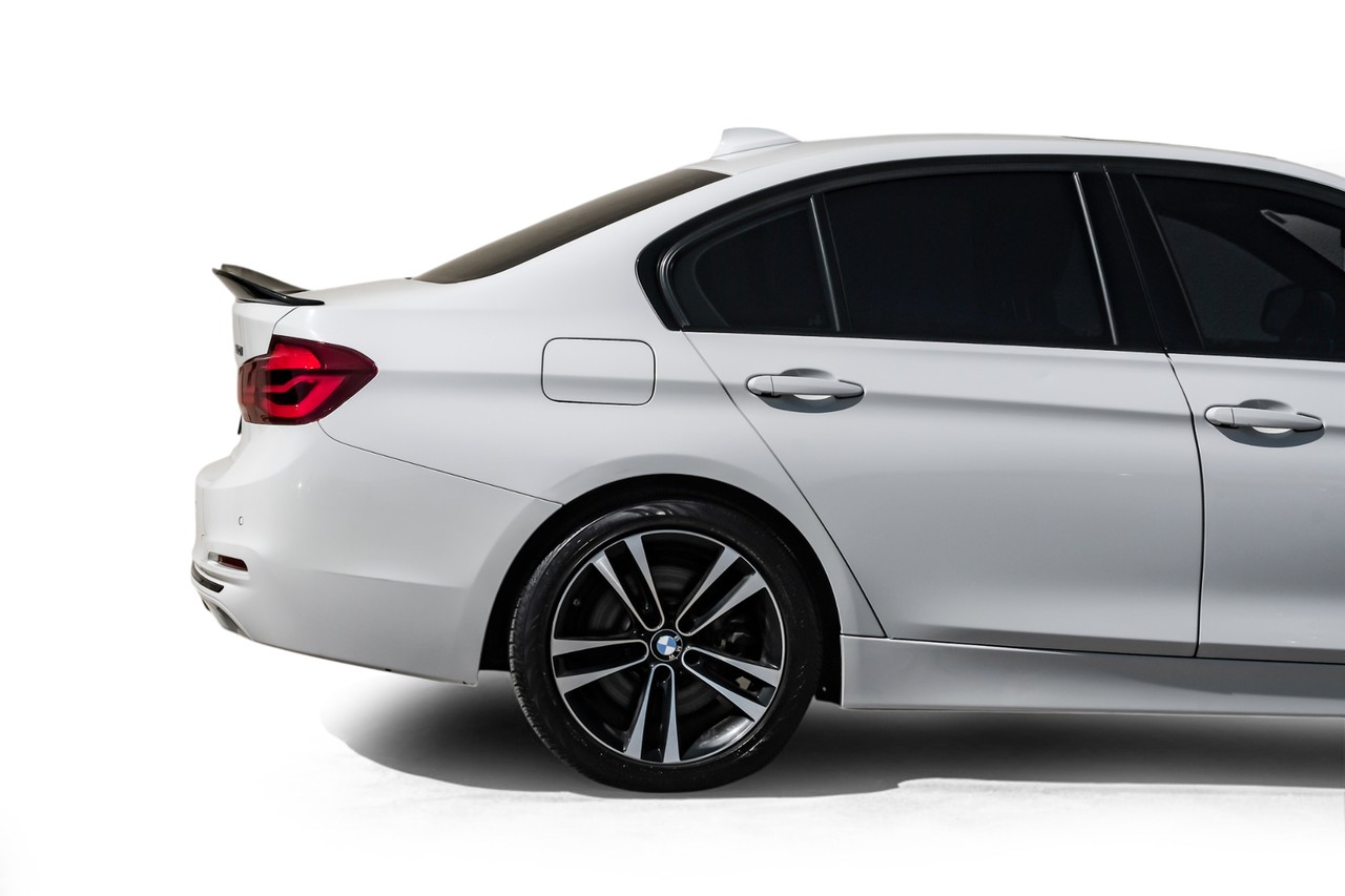 BMW 3 Series Vehicle Main Gallery Image 09