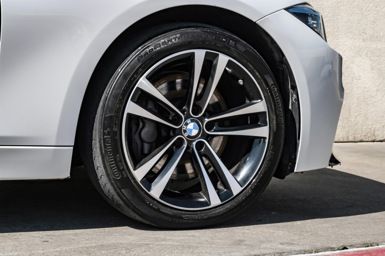 BMW 3 Series Vehicle Main Gallery Image 58