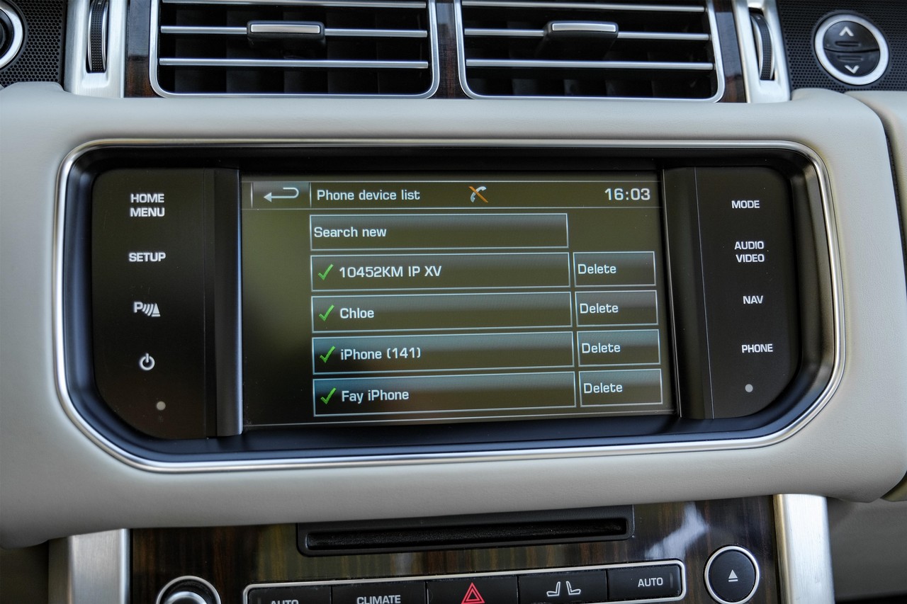 Land Rover Range Rover Vehicle Main Gallery Image 27