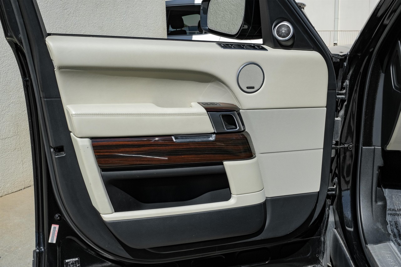 Land Rover Range Rover Vehicle Main Gallery Image 39