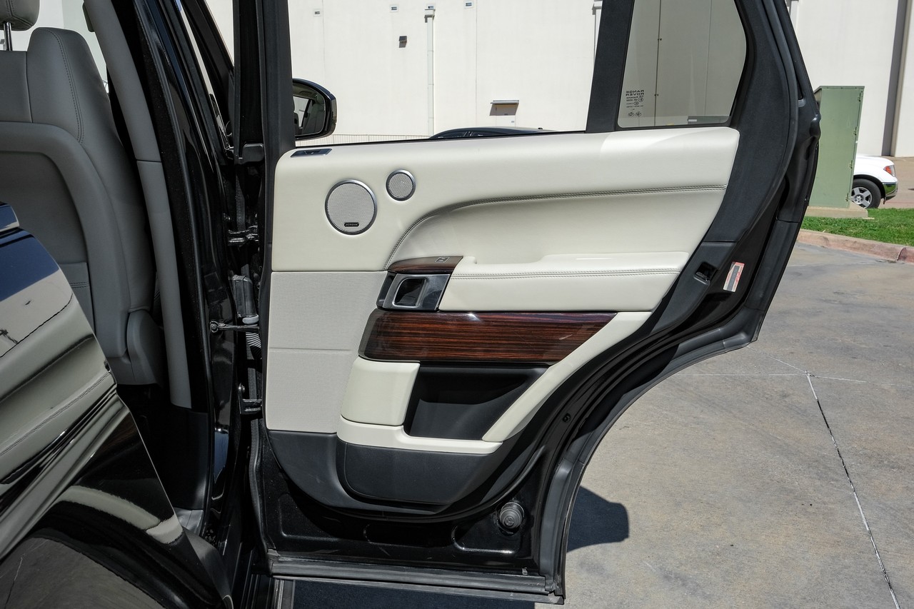 Land Rover Range Rover Vehicle Main Gallery Image 43