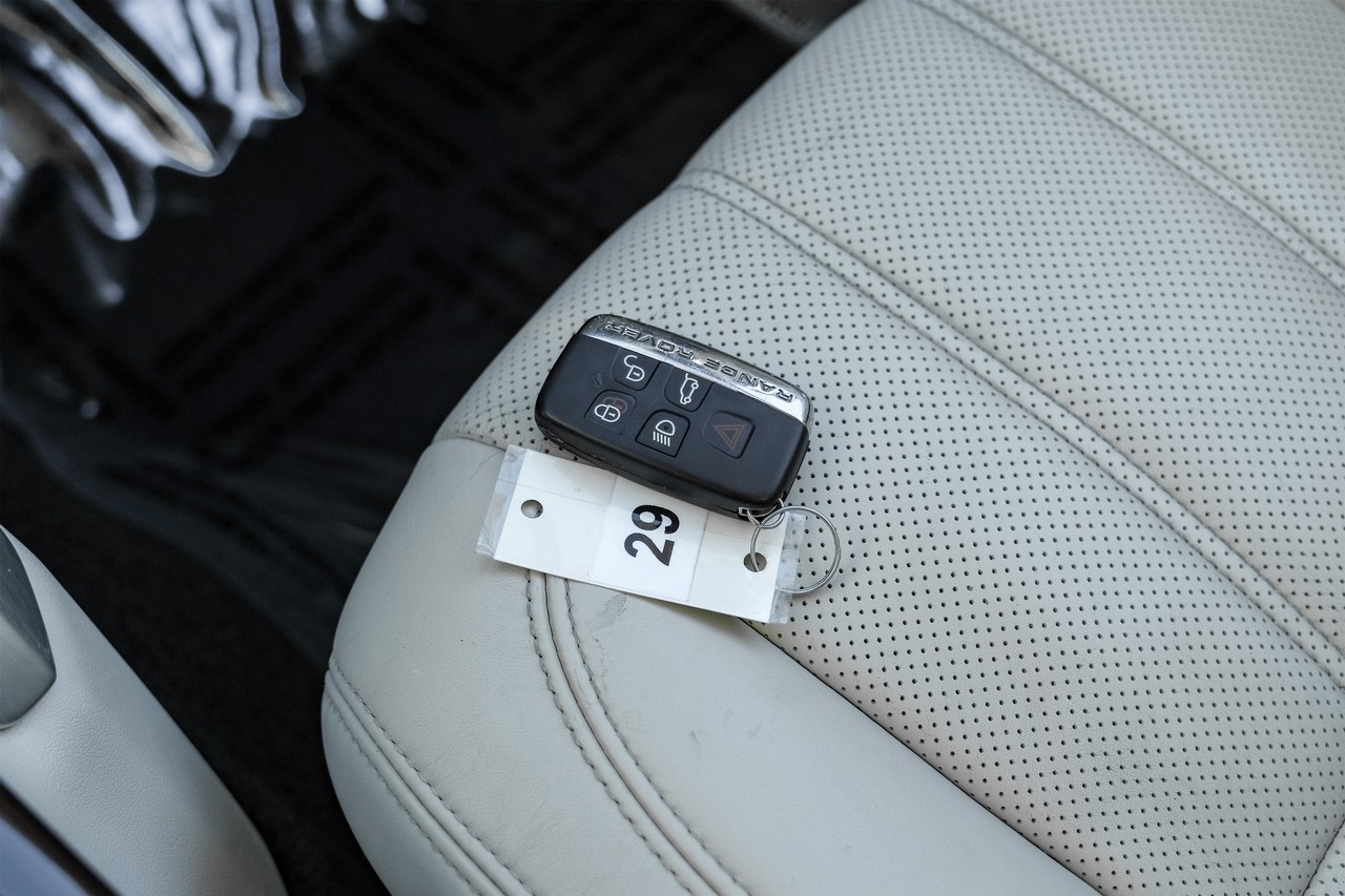 Land Rover Range Rover Vehicle Main Gallery Image 52
