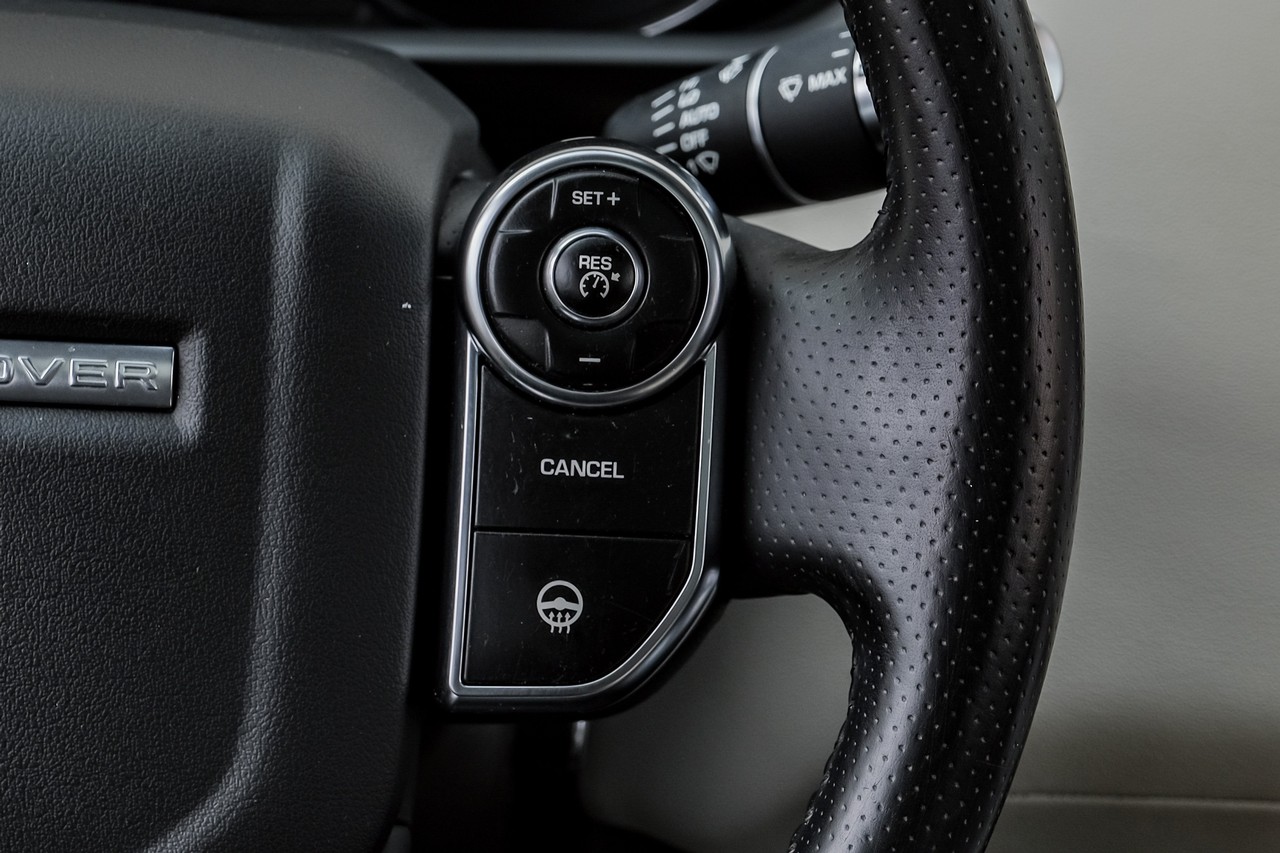Land Rover Range Rover Sport Vehicle Main Gallery Image 19