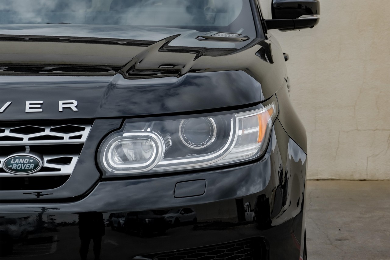 Land Rover Range Rover Sport Vehicle Main Gallery Image 44