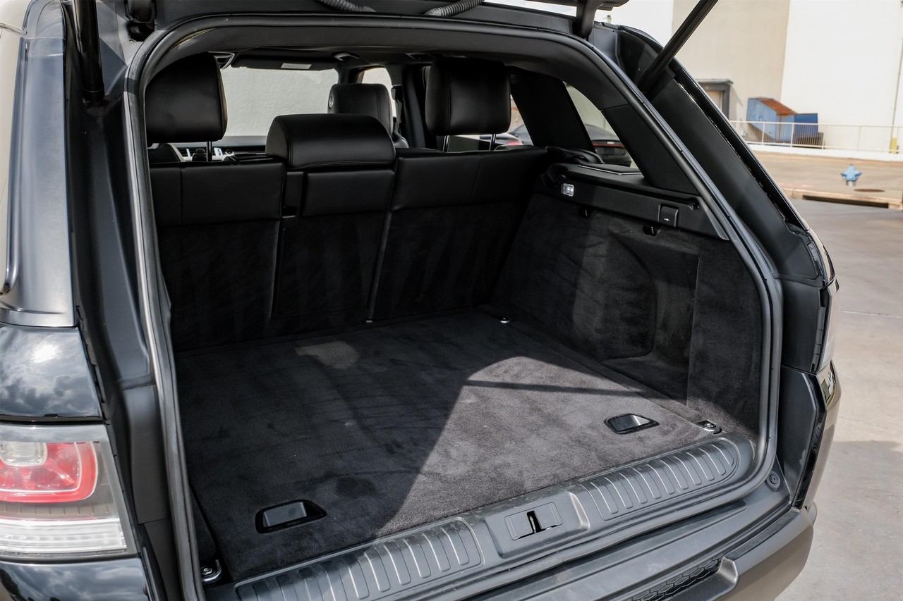 Land Rover Range Rover Sport Vehicle Main Gallery Image 47