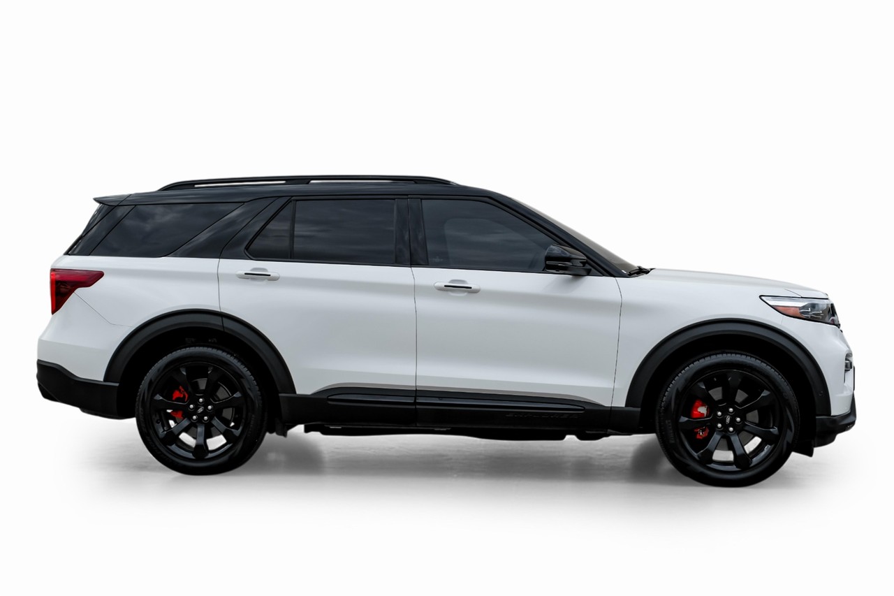 Ford Explorer Vehicle Main Gallery Image 08