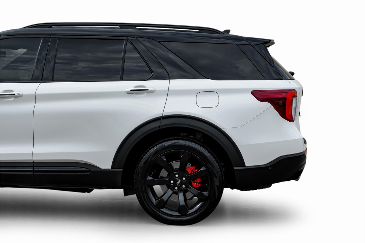 Ford Explorer Vehicle Main Gallery Image 14