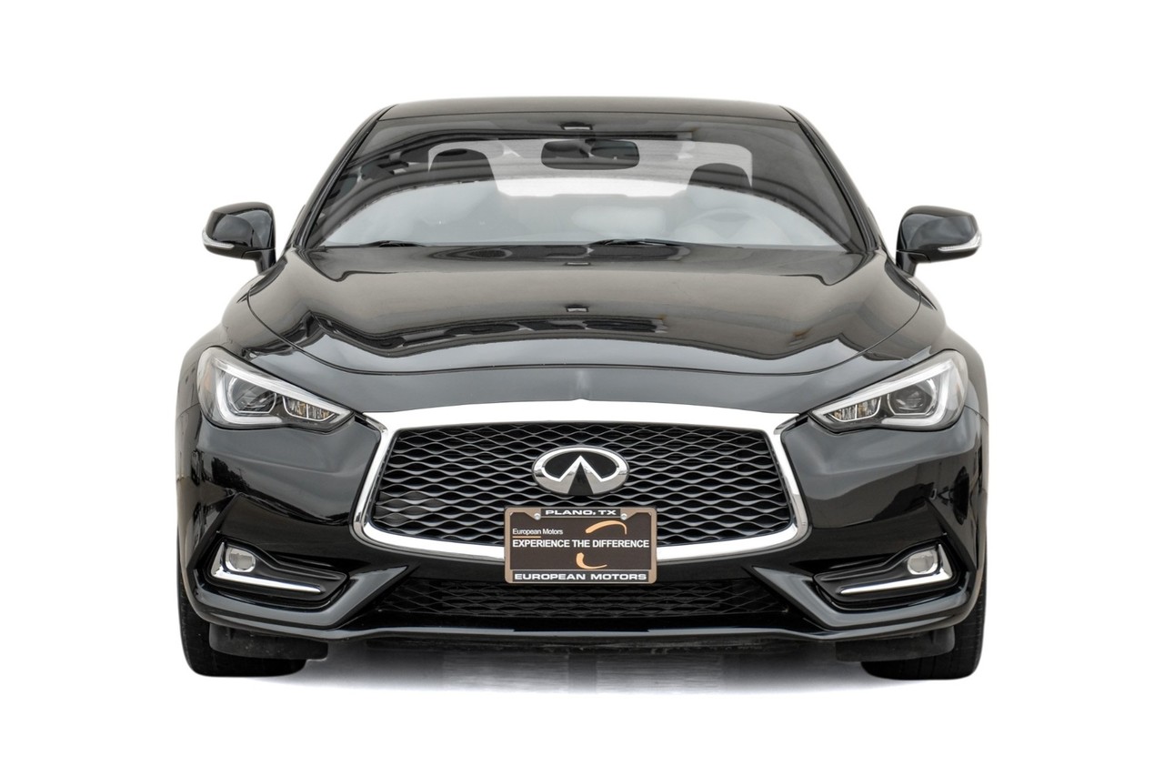 INFINITI Q60 Vehicle Main Gallery Image 06