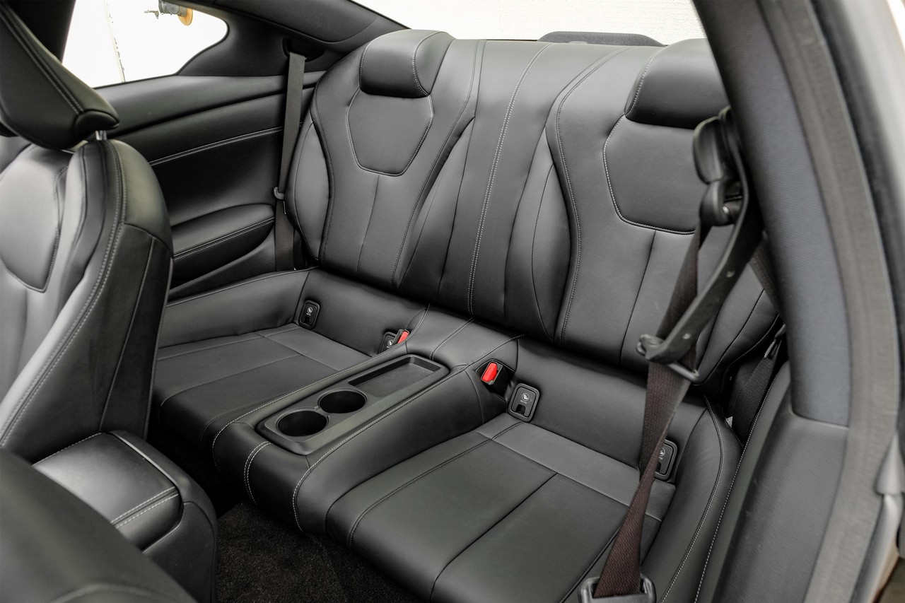 INFINITI Q60 Vehicle Main Gallery Image 31