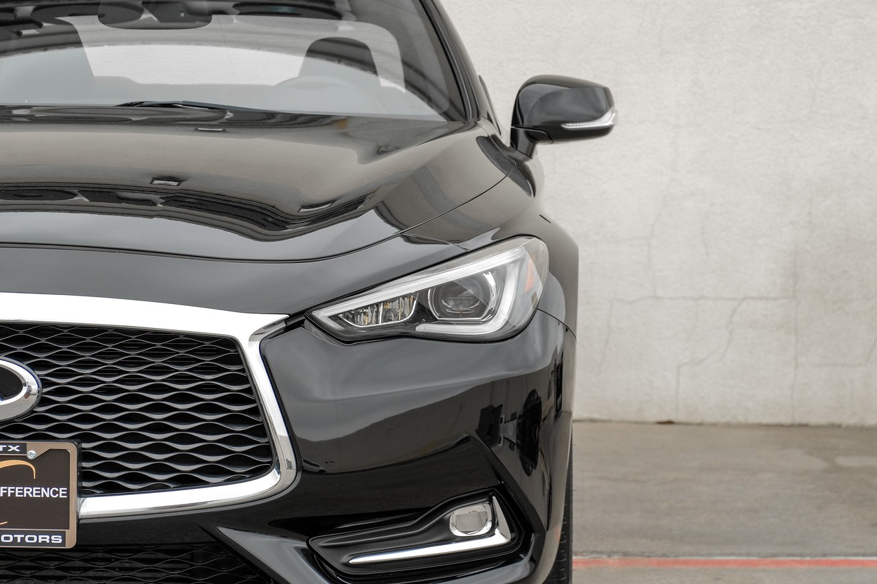 INFINITI Q60 Vehicle Main Gallery Image 37