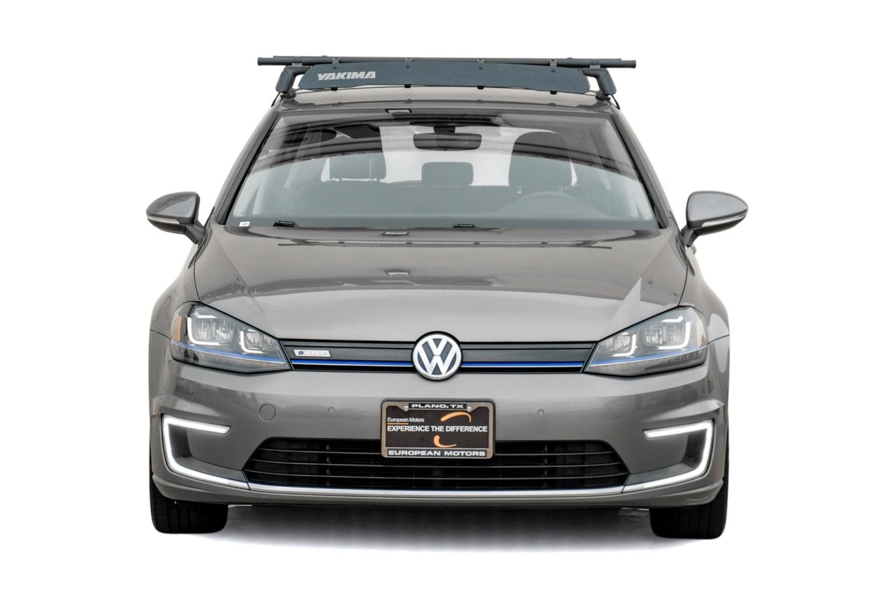Volkswagen e-Golf Vehicle Main Gallery Image 05