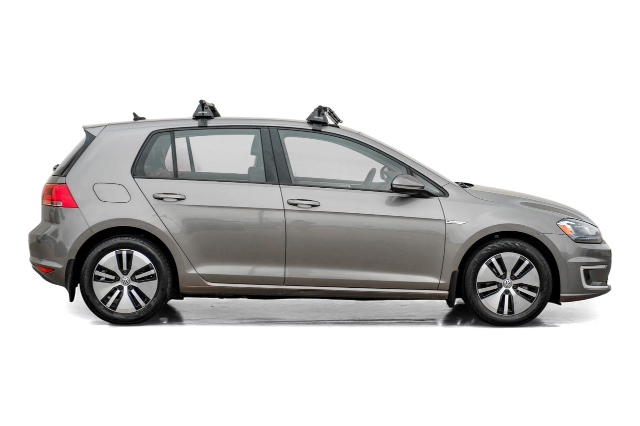 Volkswagen e-Golf Vehicle Main Gallery Image 07
