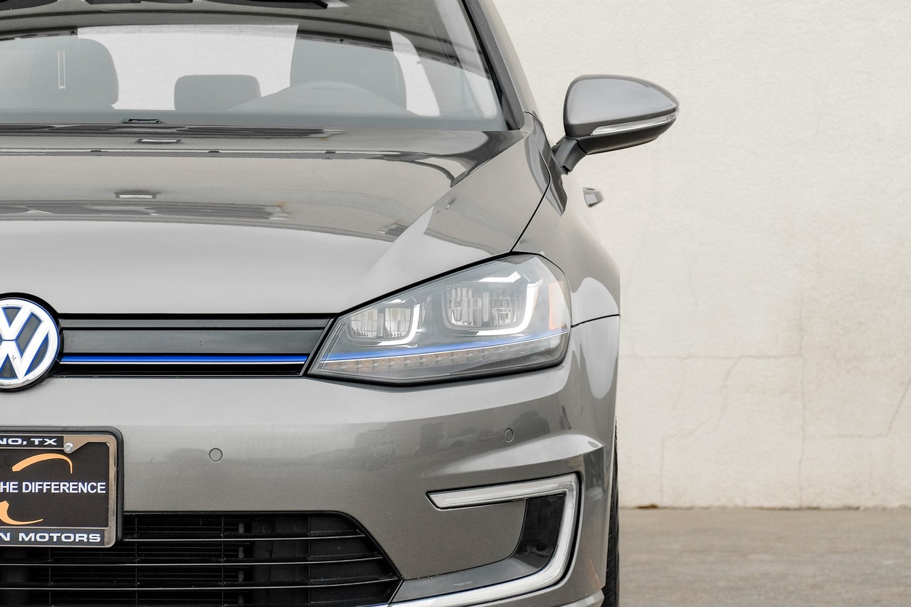 Volkswagen e-Golf Vehicle Main Gallery Image 39