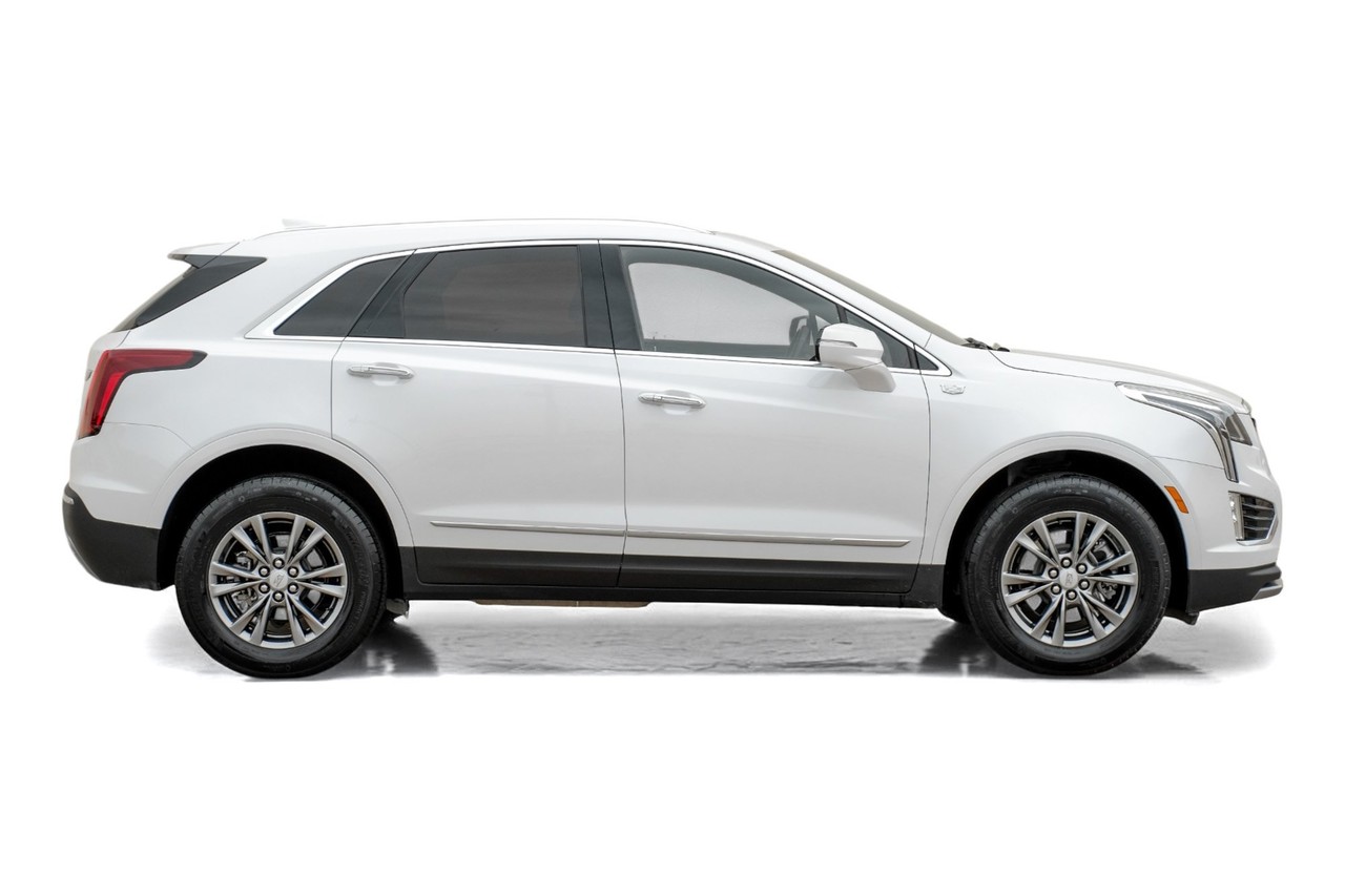 Cadillac XT5 Vehicle Main Gallery Image 08