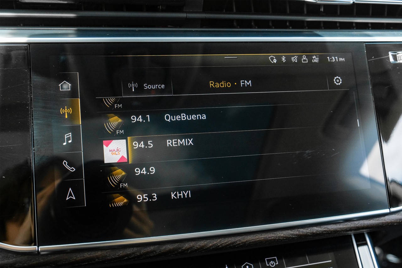 Audi Q8 Vehicle Main Gallery Image 30